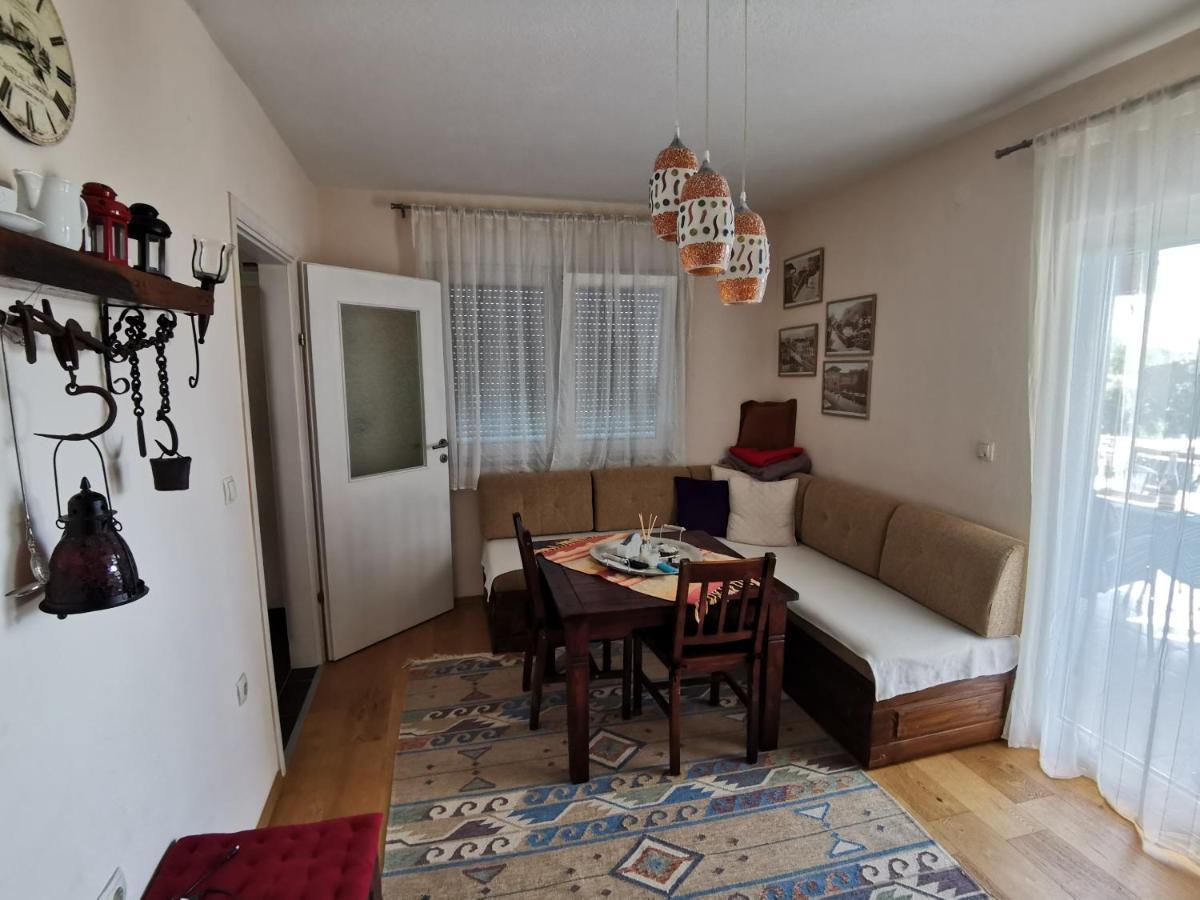 Apartman Selma Vinine Kültér fotó