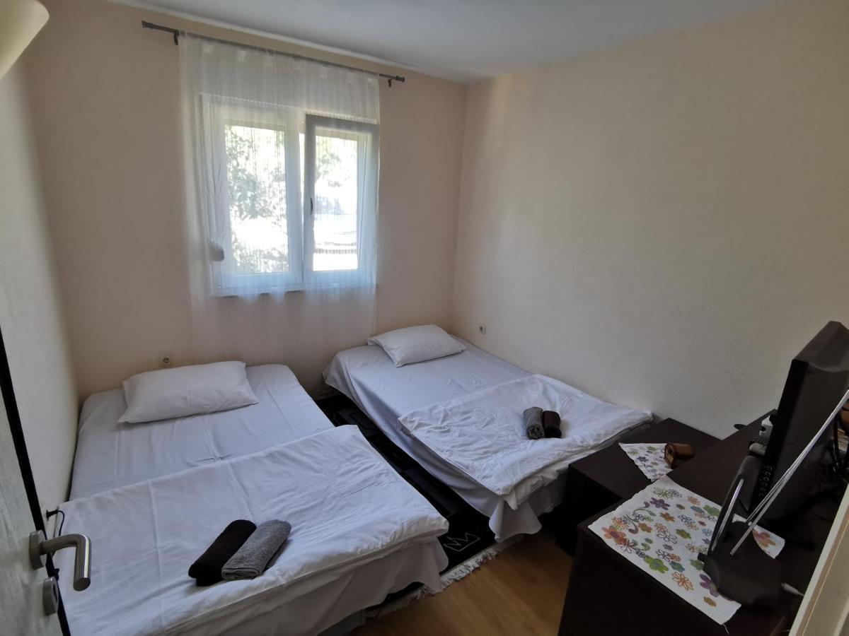 Apartman Selma Vinine Kültér fotó